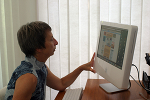 woman with iMac G5